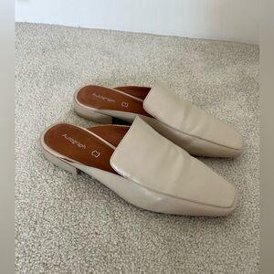 Autograph Marks & Spencer UK stone leather loafer low heel mules